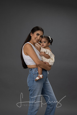Ayissa's Family-180